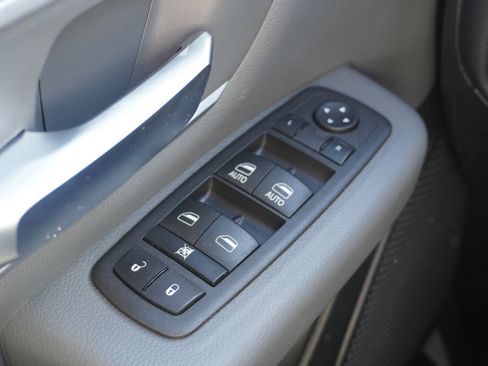 Used 2022 RAM 1500 Big Horn image 9