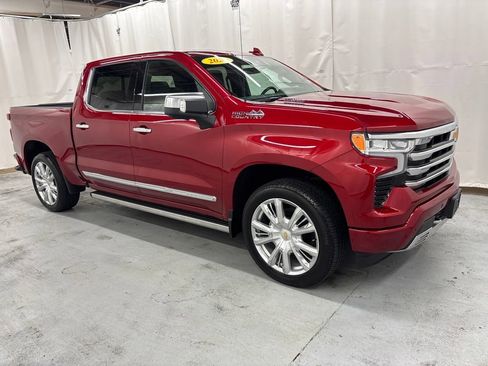 Used 2025 Chevrolet Silverado 1500 High Country image 8