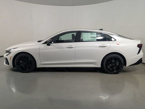 New 2026 Kia K5 GT-Line w/ GT-Line Premium Package FWD image 4