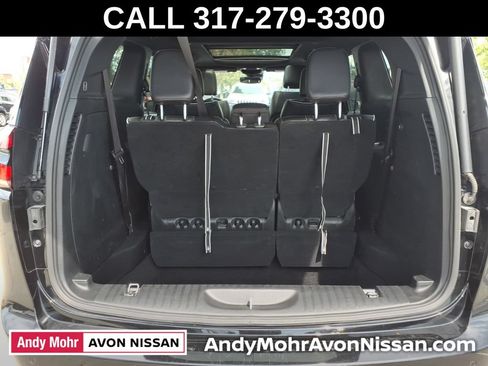 Used 2026 Chrysler Pacifica Limited w/ S Appearance Package FWD image 9