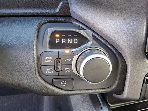 Certified 2025 RAM 1500 Big Horn image 12