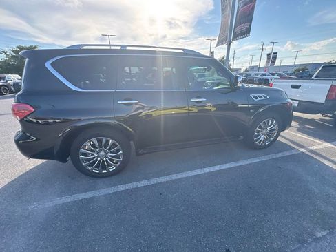 Used 2017 INFINITI QX80 2WD w/ Deluxe Technology Package image 17