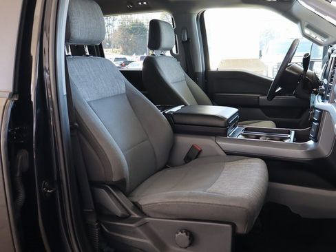 Used 2022 Ford F150 XLT w/ XTR Package image 47