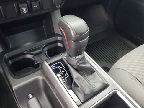 Used 2023 Toyota Tacoma SR5 w/ Technology Package AWD/4WD image 29