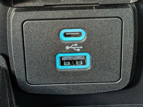 Used 2025 Ford Bronco Raptor w/ Interior Carbon Fiber Pack AWD/4WD image 23