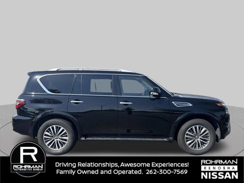 Used 2024 Nissan Armada SL w/ Captain's Chairs Package AWD/4WD image 6