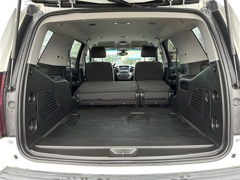 Used 2018 Chevrolet Tahoe 4WD w/ Remote Keyless Entry Package image 28