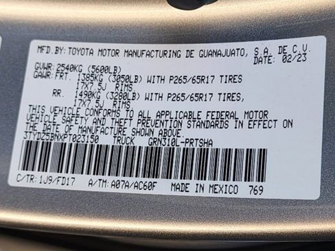 Used 2023 Toyota Tacoma TRD Sport image 33