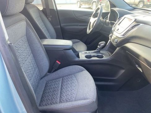 Used 2022 Chevrolet Equinox LT image 32