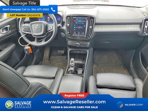 Used 2024 Volvo XC40 B5 Ultimate w/ Protection Package Premier AWD/4WD image 11