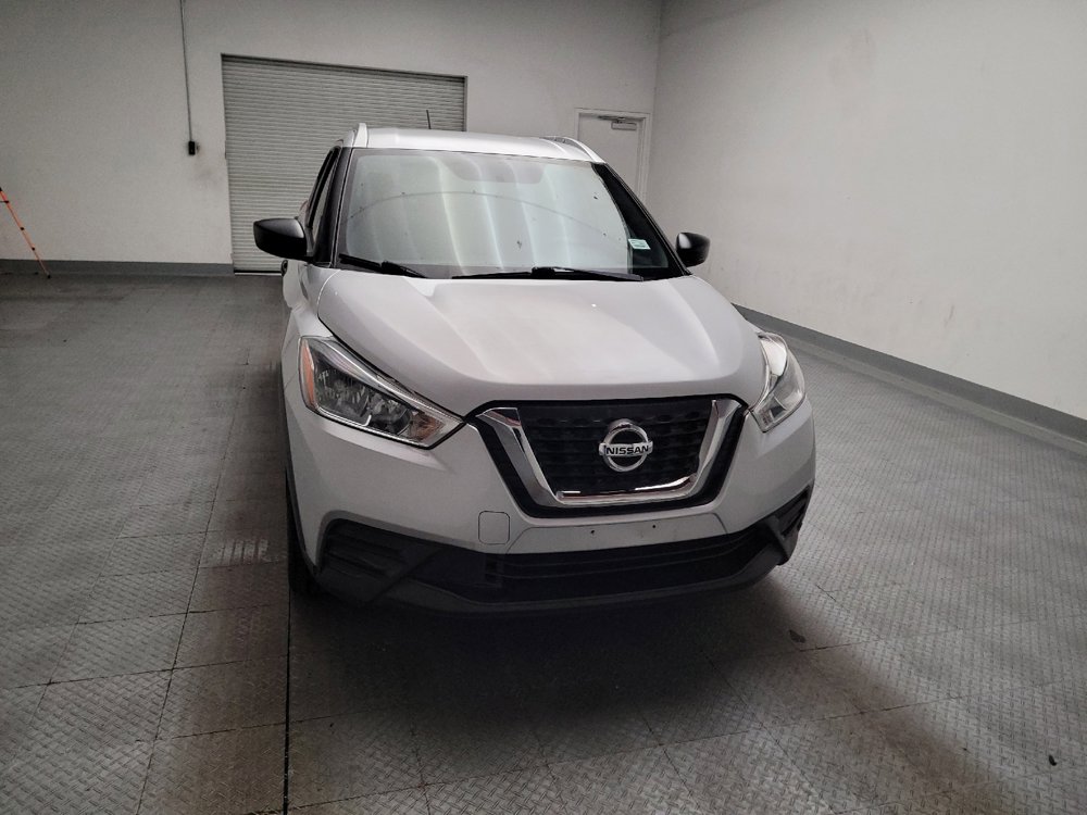 Used 2018 Nissan Kicks SV FWD image 14