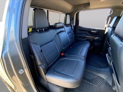 Used 2022 Chevrolet Silverado 1500 LT Trail Boss w/ Convenience Package II AWD/4WD image 20