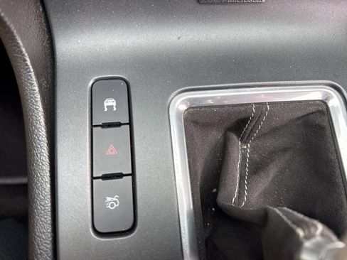 Used 2011 Ford Mustang Shelby GT500 w/ SVT Performance Pkg image 38