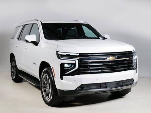 Used 2025 Chevrolet Tahoe LT w/ Comfort Package image 10