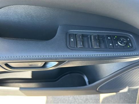 Certified 2025 Lexus RX 450h 450h+ Luxury image 36