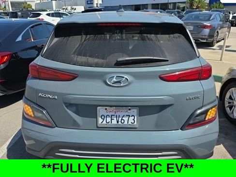 Used 2022 Hyundai Kona Limited w/ Cargo Package FWD image 5
