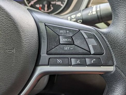 Used 2023 Nissan Altima 2.5 SV FWD image 25