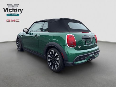 Used 2022 MINI Cooper S image 12
