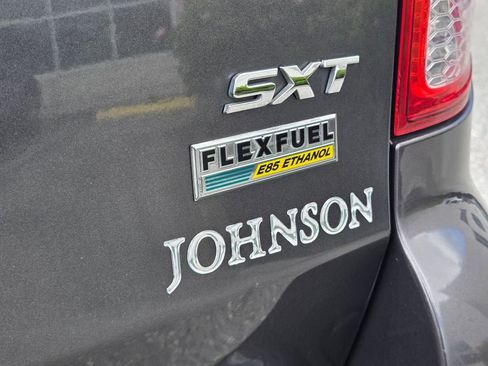 Used 2019 Dodge Grand Caravan SXT FWD image 16