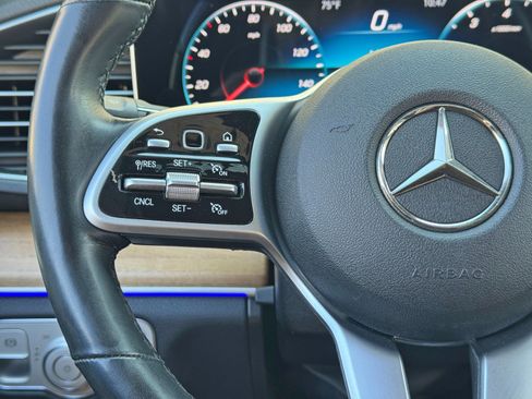 Used 2021 Mercedes-Benz GLE 350 4MATIC w/ Premium Package image 24