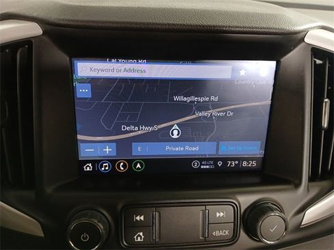 Used 2022 GMC Terrain SLT w/ Infotainment Package II image 13