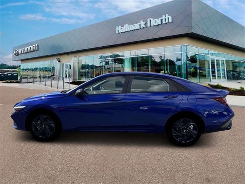 New 2026 Hyundai Elantra Sport image 3