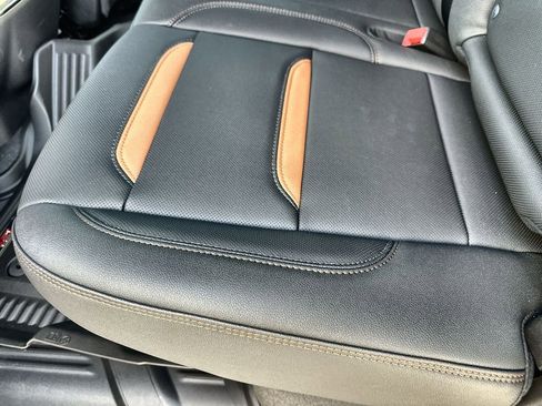 New 2026 GMC Sierra 1500 AT4 w/ AT4 Premium Package image 17