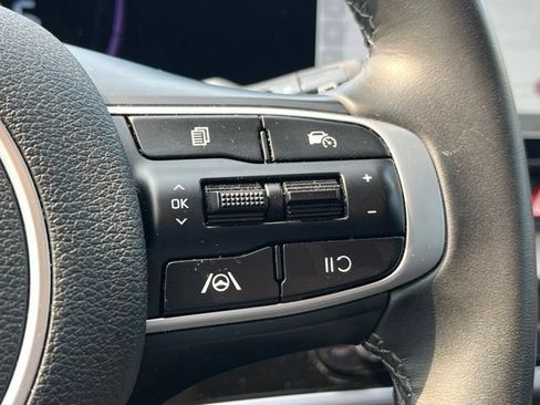 Certified 2024 Kia Sportage EX FWD image 30