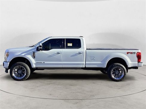 Used 2021 Ford F350 Limited image 2