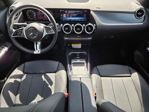 Used 2026 Mercedes-Benz GLA 250 image 14
