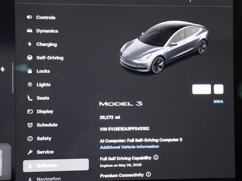 Used 2023 Tesla Model 3 Standard Range RWD image 25