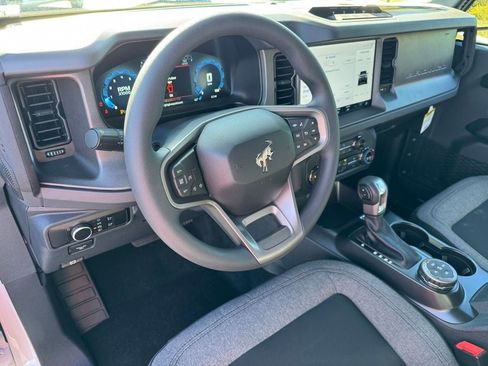New 2025 Ford Bronco Base w/ Sasquatch Package image 15
