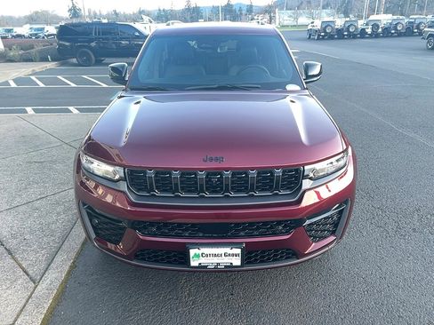 New 2026 Jeep Grand Cherokee Limited image 6