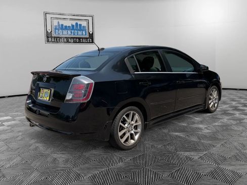 Used 2007 Nissan Sentra SE-R Spec V w/ Sunroof Pkg FWD image 6