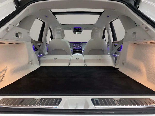 Used 2023 Mercedes-Benz EQE 350+ 4MATIC SUV w/ Exclusive Trim Package image 82