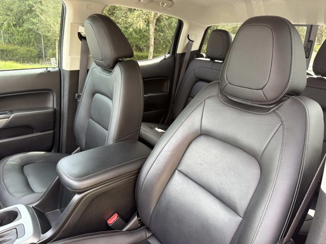 Used 2022 Chevrolet Colorado LT w/ Luxury Package RWD image 10