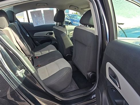 Used 2012 Chevrolet Cruze LS image 13