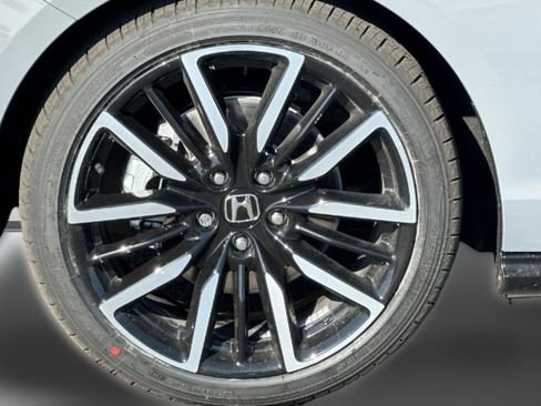 New 2026 Honda Accord Touring image 12