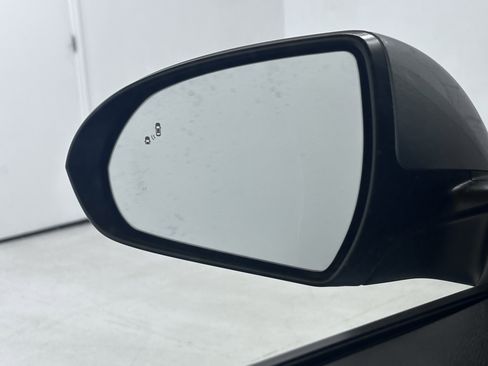 Used 2017 Hyundai Elantra Value Edition image 49