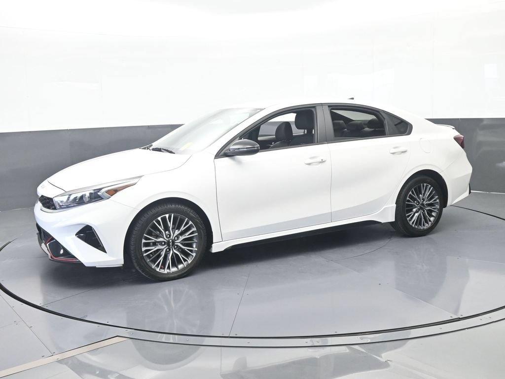 Used 2024 Kia Forte GT-Line FWD image 2