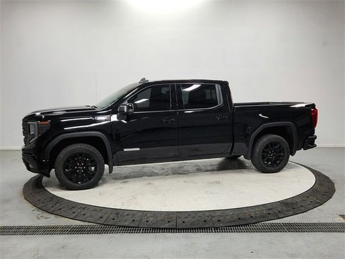 Used 2024 GMC Sierra 1500 Elevation w/ Elevation Premium Package image 4