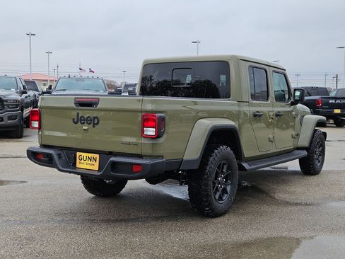 New 2026 Jeep Gladiator Sport image 3