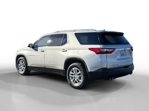 Used 2018 Chevrolet Traverse LT w/ LPO, Cargo Package image 3
