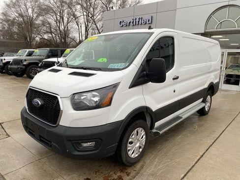 Used 2024 Ford Transit 250 Low Roof w/ Exterior Upgrade Package image 8