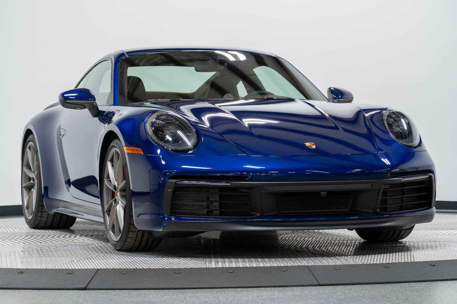 Used 2024 Porsche 911 Carrera 4S AWD/4WD image 1