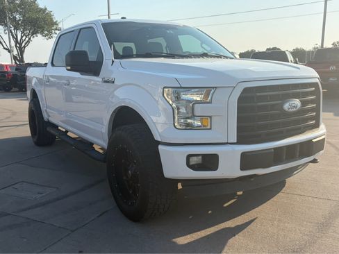 Used 2017 Ford F150 XLT w/ Equipment Group 302A Luxury AWD/4WD image 5