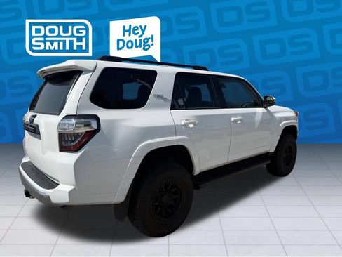 Used 2024 Toyota 4Runner TRD Off-Road Premium AWD/4WD image 4