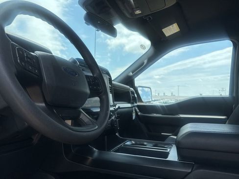 Used 2024 Ford F150 STX RWD image 36