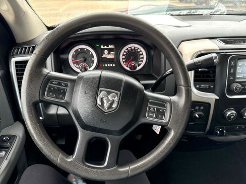 Used 2014 RAM 2500 SLT w/ Popular Equipment Group image 13