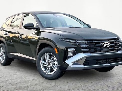 New 2026 Hyundai Tucson SE FWD image 1